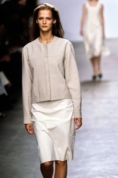 Look 7